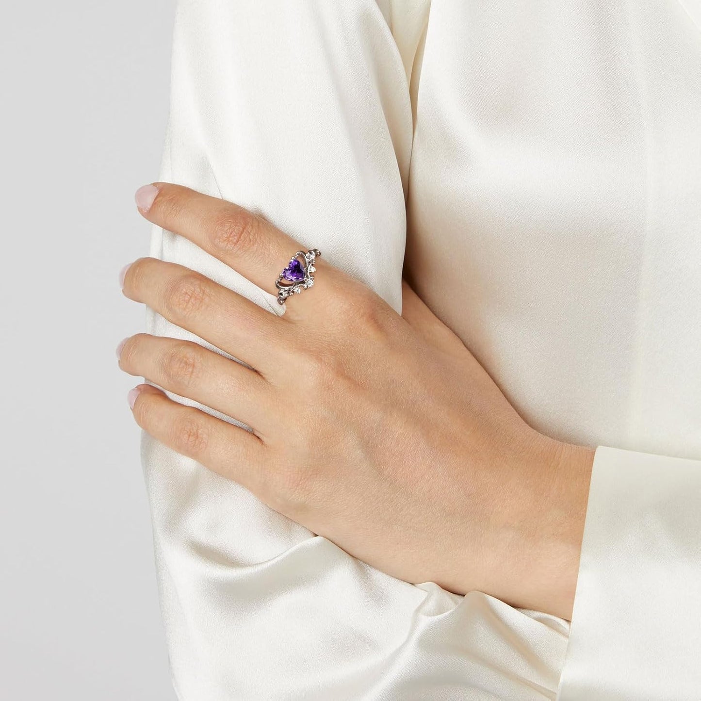 Natural Amethyst Promise Ring for Women 6.5mm Heart Shaped Vintage Inspired Healing Amethyst Rings 925 Sterling Silver